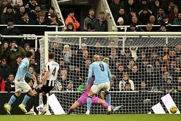 开云体育在线-英联杯-塞门约谢尔基破门 曼城2-0客胜纽卡